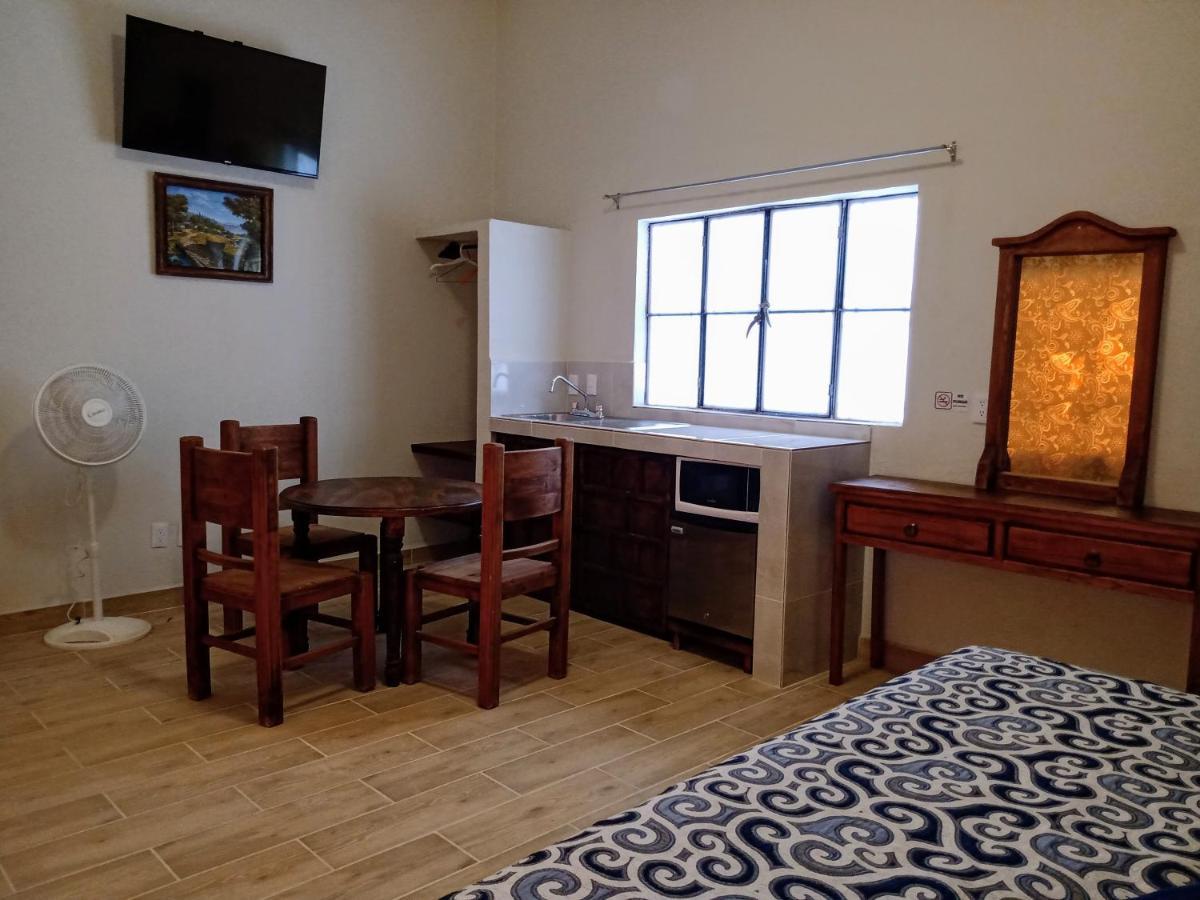 Hotel Dona Chela En Calvillo المظهر الخارجي الصورة
